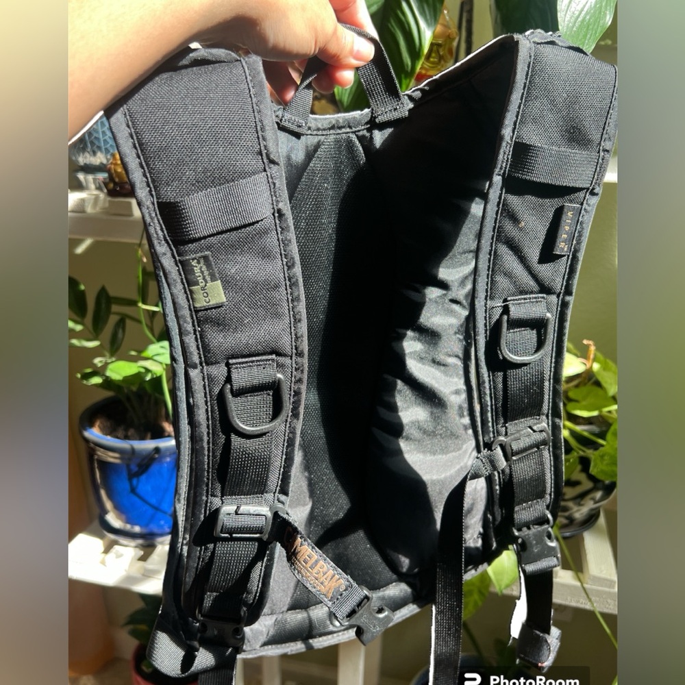 Camelbak Maximum Gear Stealth Hydration Backpack … - image 2